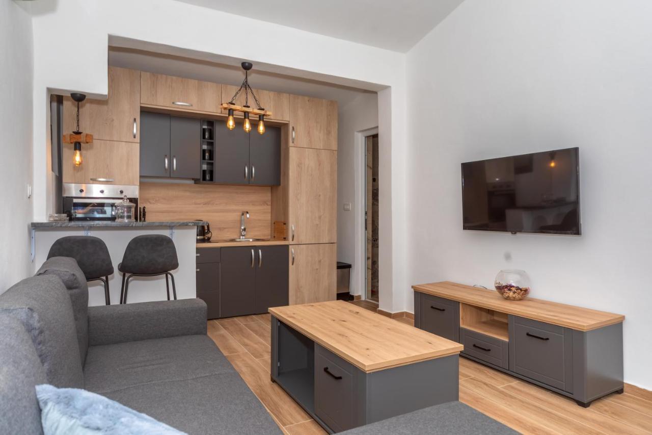 Apartman Sara Bar Exterior photo
